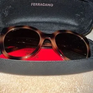 Salvatore Ferragamo | Accessories | Salvatore Ferragamo  display picture 1